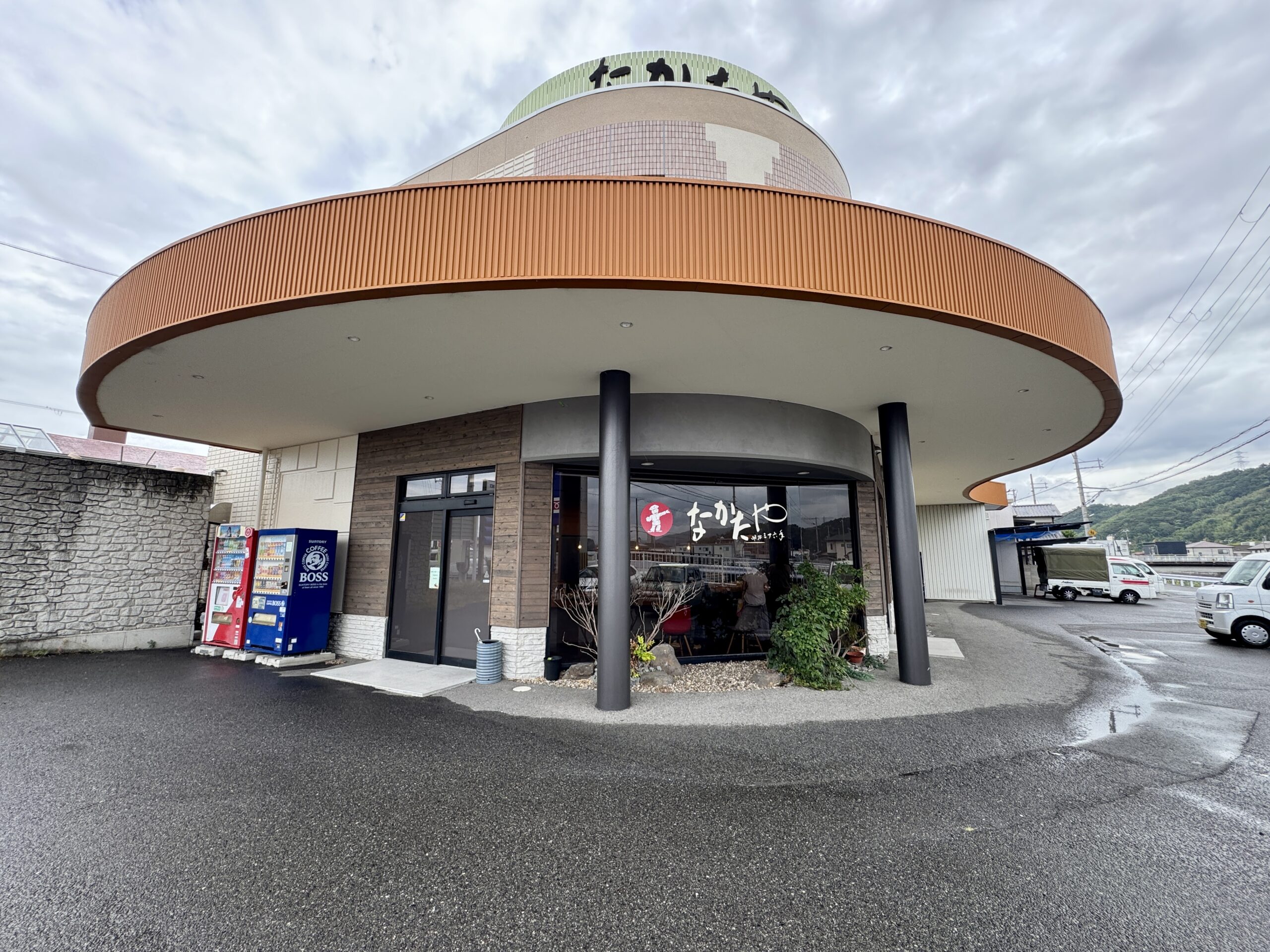 久々に「nakata+（ナカタプラス）」さんへ。和歌山市布引の人気パン屋さん