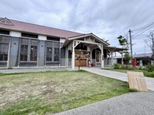 旧湯浅駅舎の「湯浅米醤」でかまど焼きおむすびを食べてきました【和歌山県湯浅町】